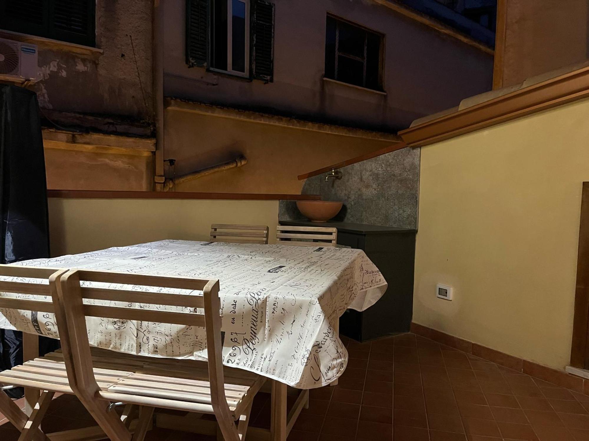 Maquedino Holiday Home & Terrace - Cozy Central Loft Palermo Zewnętrze zdjęcie